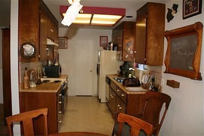 Lots of cabinet space.