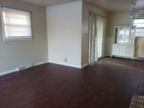 2nd image of 7412 E 130th Ter