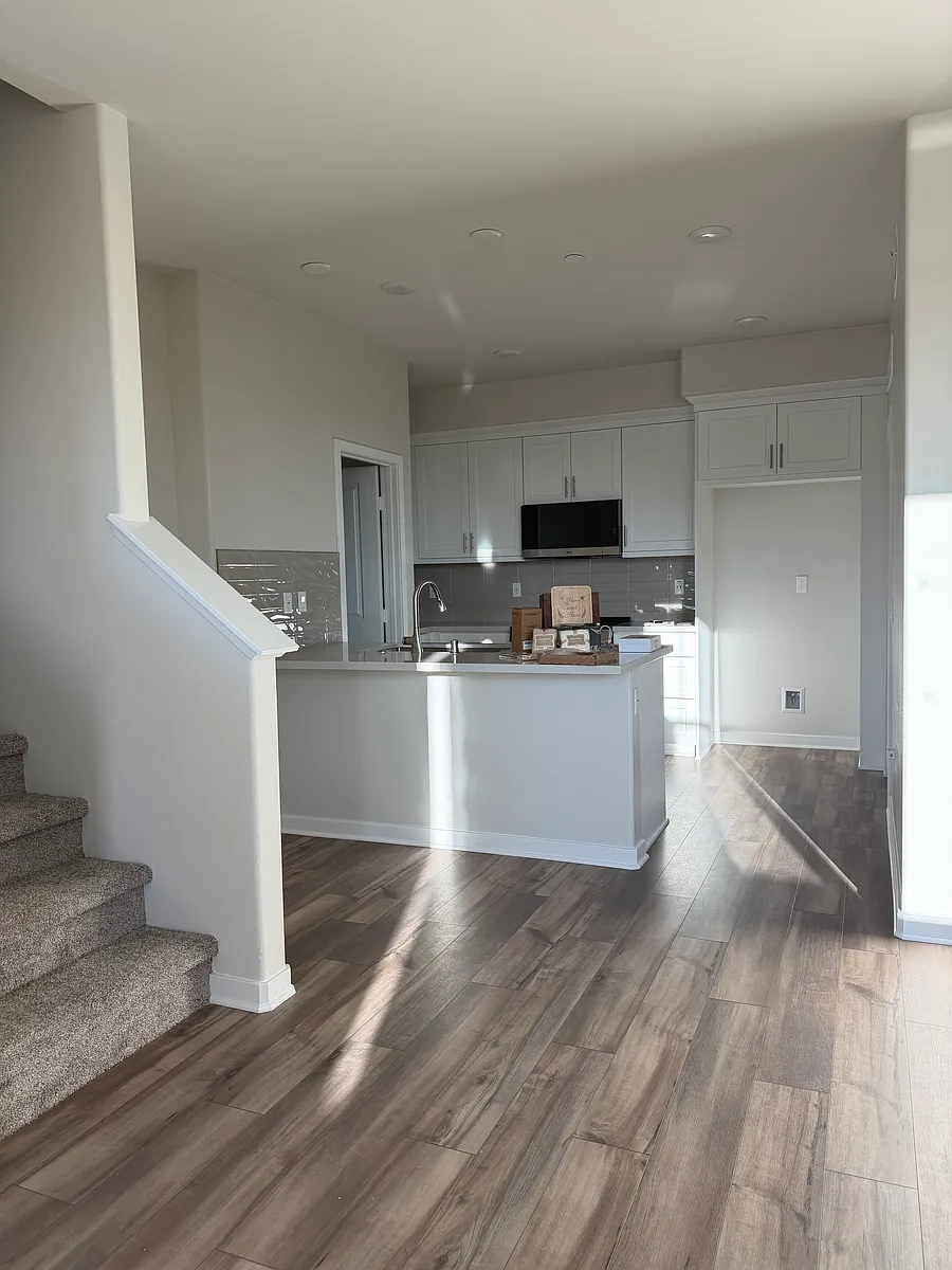 Building Photo - 36127 Jaden Ave
