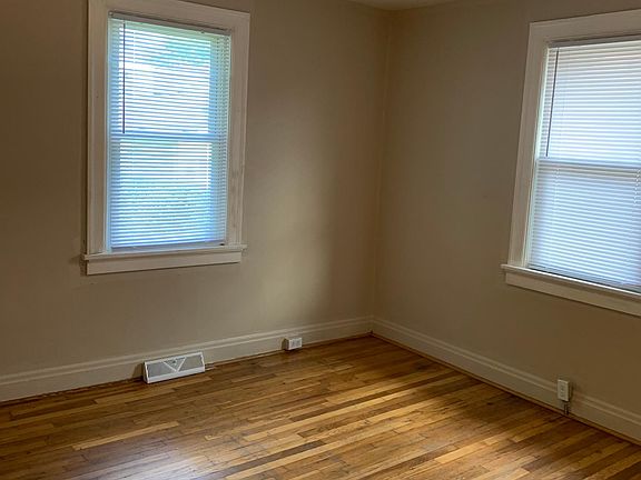 5th image of 8336 Mayfair Pl