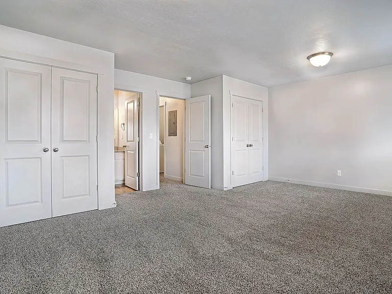 2x2.5 Second Bedroom