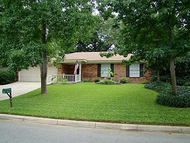 1st image of 7712 Chasewood Dr