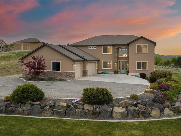 3675 Andalusian St, West Richland, WA 99353