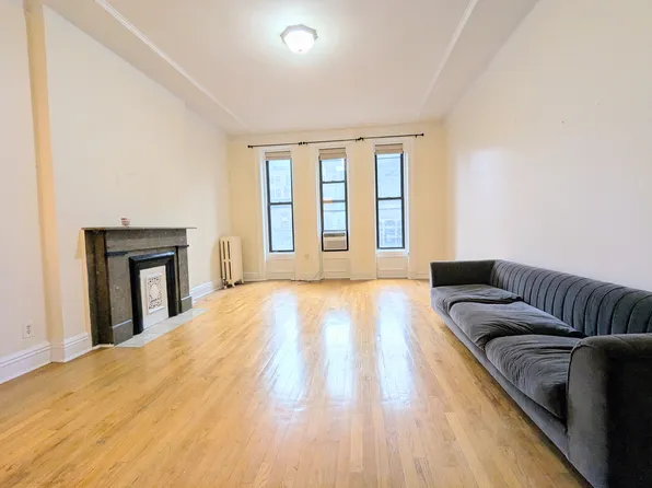 147 W 72nd St #4B, New York, NY 10023
