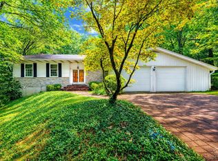 204 Brocdorf Dr, Cincinnati, OH 45215