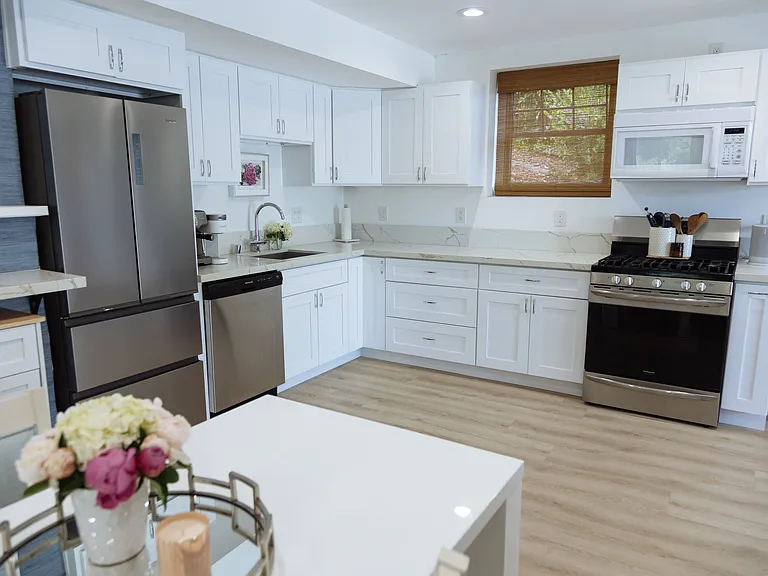 1020 Alston Rd — Photo 11