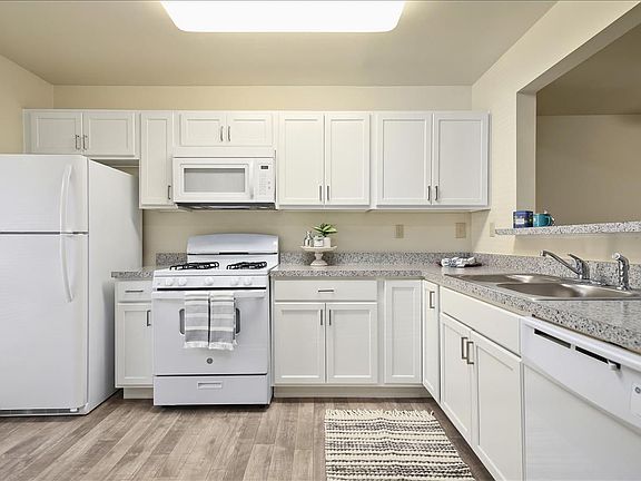 3rd image of 518 Alabama Ave #4172566