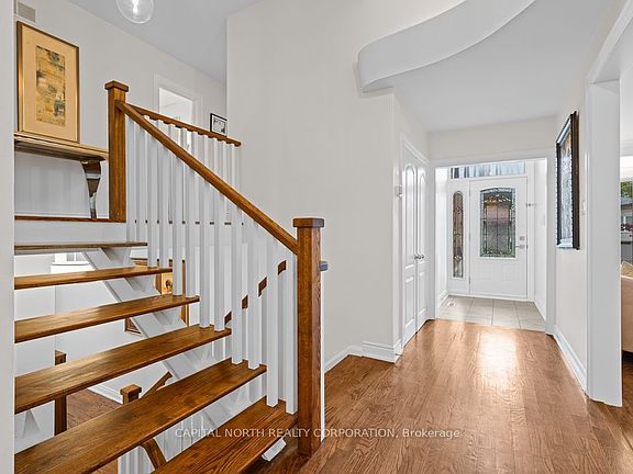 4th image of 105 Rockford Rd