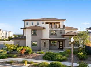 123 Character, Irvine, CA 92618