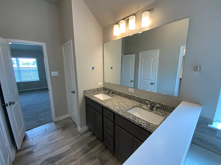 5107 Leaning Tree Dr — Photo 15