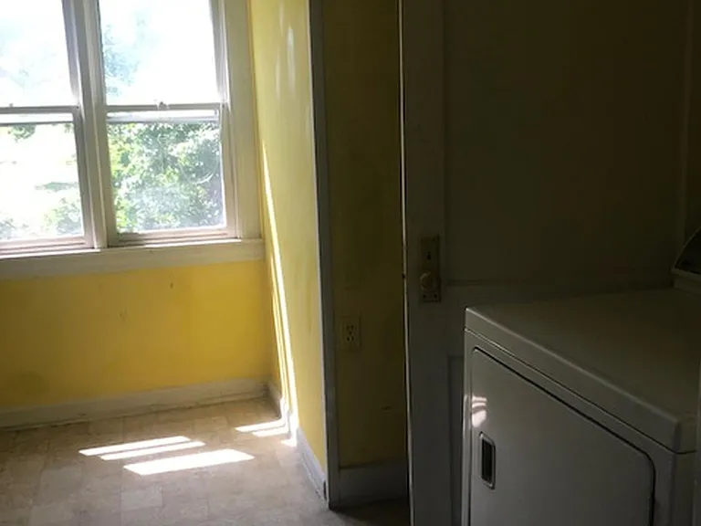 503 Newton Pl — Photo 10