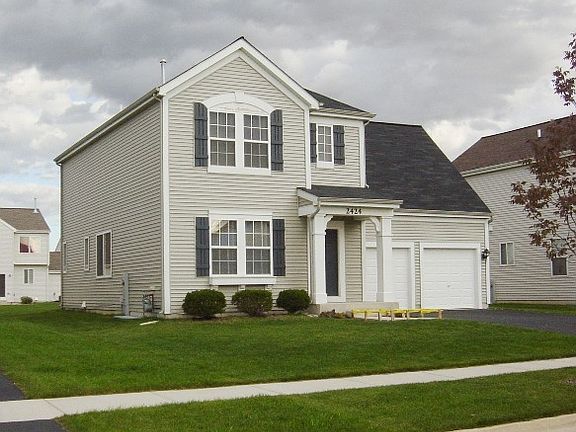 2nd image of 2424 Hanbury Ln