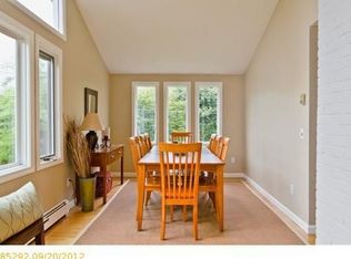 25 Bluff Rd, South Portland, ME 04106