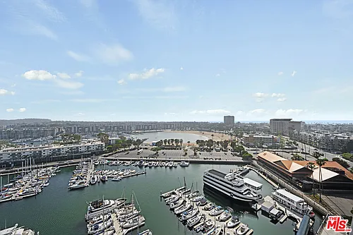 4267 Marina City Dr Photo 1