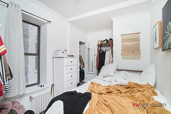 Rented by Keller Williams NYC | media 22