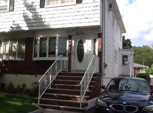 11 Penn Ave, Staten Island, NY 10306