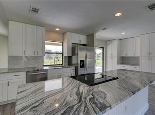 18193 Sandy Pines Cir, North Fort Myers, FL 33917