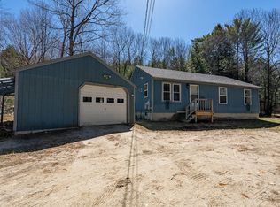 872 Garfield Rd, Auburn, ME 04210
