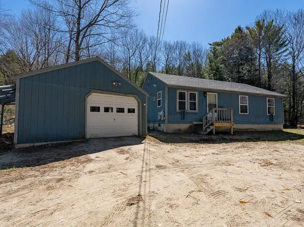 872 Garfield Road, Auburn, ME 04210