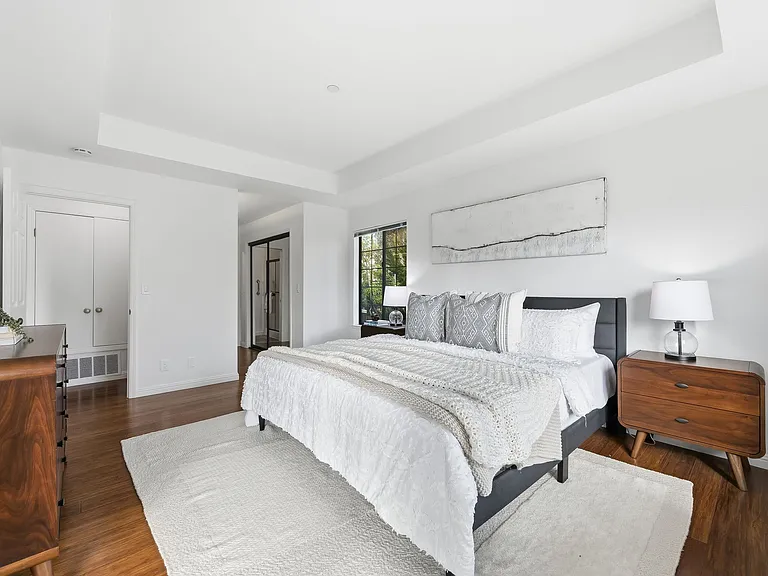 112 Madison Ave #109 — Photo 18