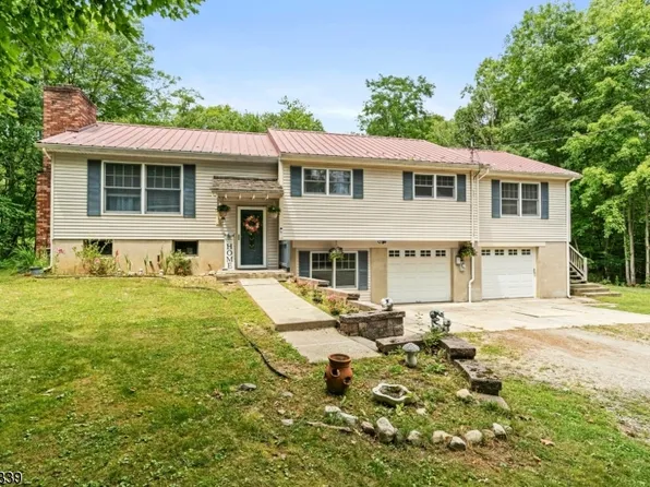 23 Mill Ln, Frankford Twp., NJ 07860