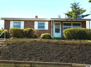 1310 N 16th St, Harrisburg, PA 17103