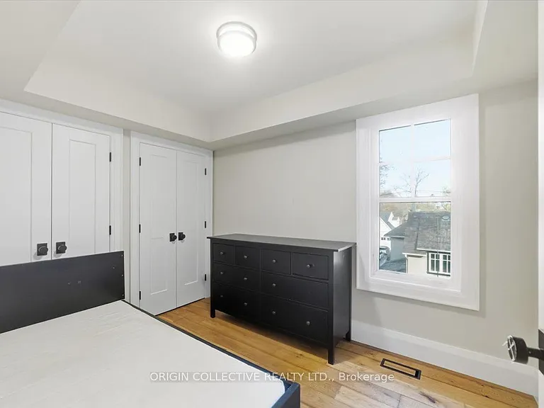 79 Wilson St E — Photo 13