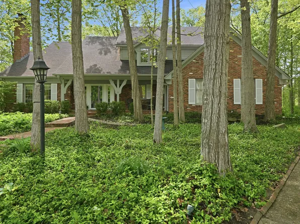 1007 Larkspur Cir, Carmel, IN 46033