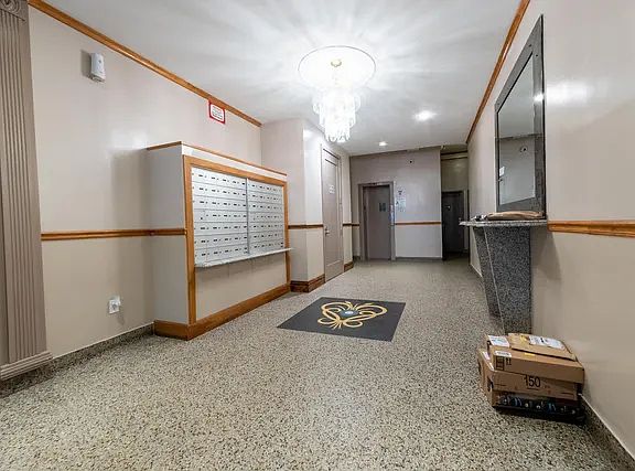 3rd image of 520 E 84th St APT 4G