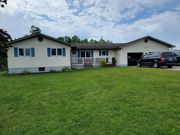 6809 E Town Line Rd, Pickford, MI 49774