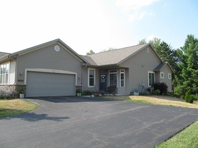 1st image of 7008 River Trail Dr