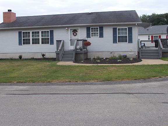 2nd image of 33 Bluebird Dr
