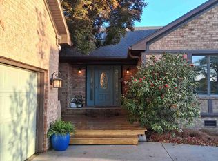 824 Pelican Drive, New Bern, NC 28560