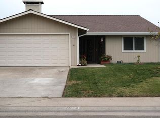 7613 Valley Wood Dr, Sacramento, CA 95828