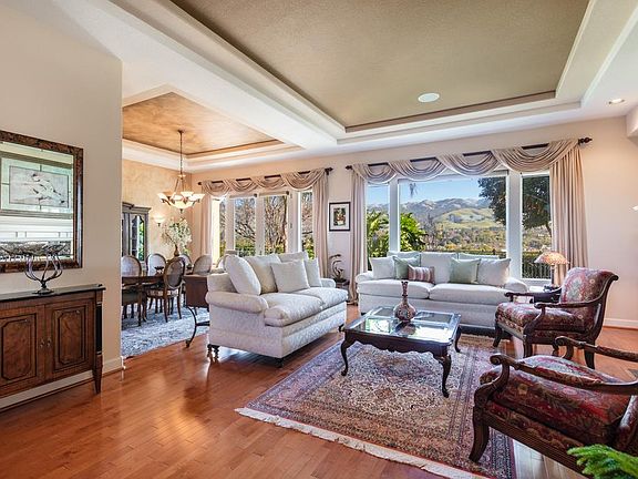 4th image of 5561 Perugia Cir