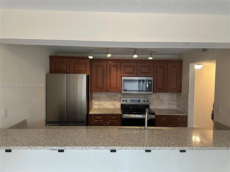 1691 W Fairway Rd #1691 — Photo 4