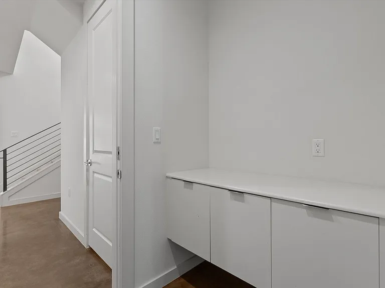2509 S 4th St — Photo 21