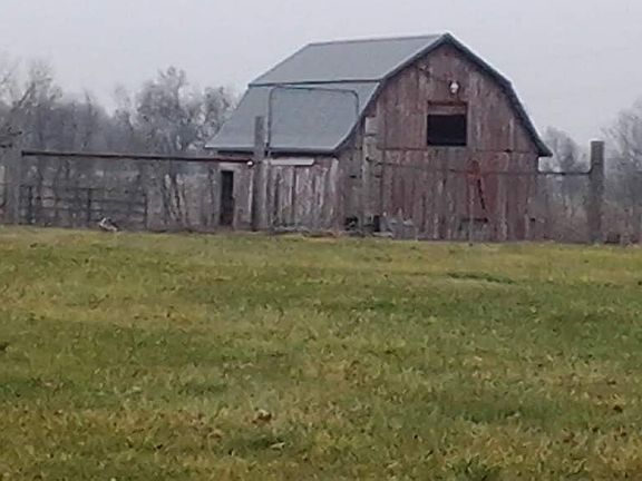 4th image of 578 NE 2nd Ave