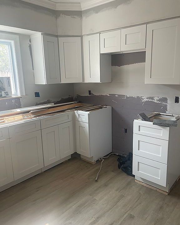 1st image of 41 Sherwood St Floor 1