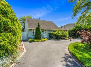 361 Evans Ave, Oceanside, NY 11572