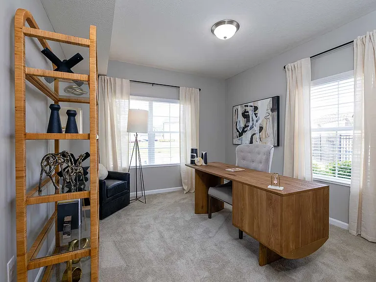 Cortland Sunbury — Photo 22