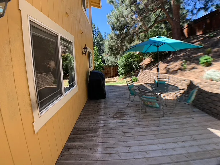 1702 SE Karena Ct — Photo 55