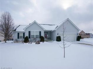37361 Sugar Creek Ln, North Ridgeville, OH 44039