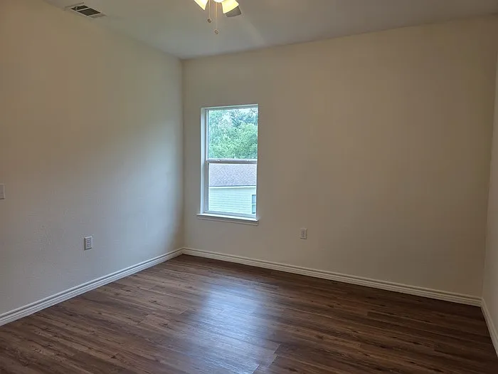 6102 White Oak Dr — Photo 15