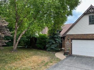 4491 E Laurel Ridge Dr, Pt Clinton, OH 43452