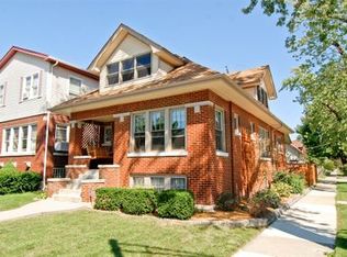 1100 N Harvey Ave, Oak Park, IL 60302