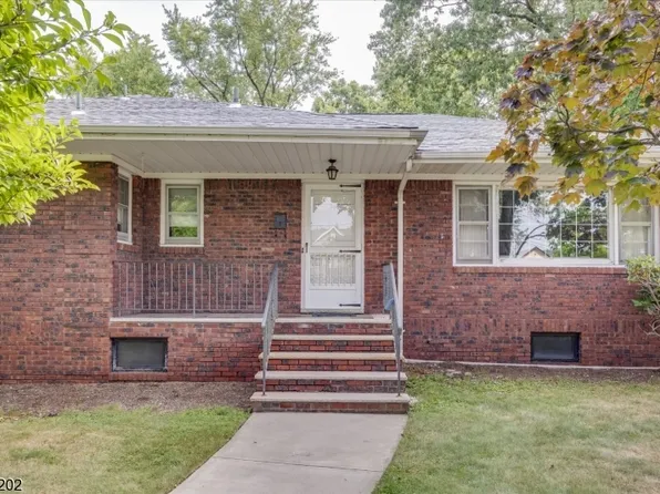 34 Marilyn St, North Haledon Boro, NJ 07508