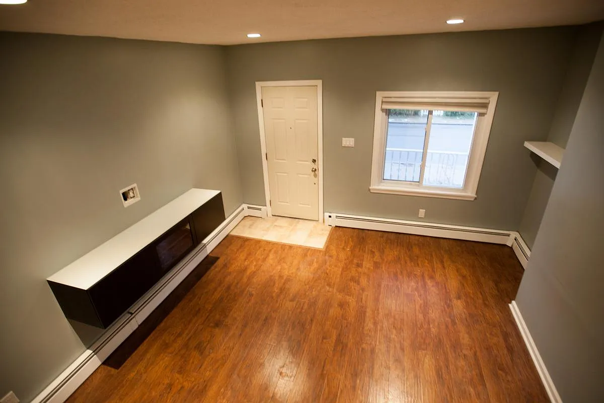 4 bed, $1,500 — Photo 3