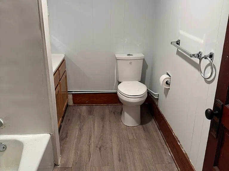 8 Union St. — Photo 12