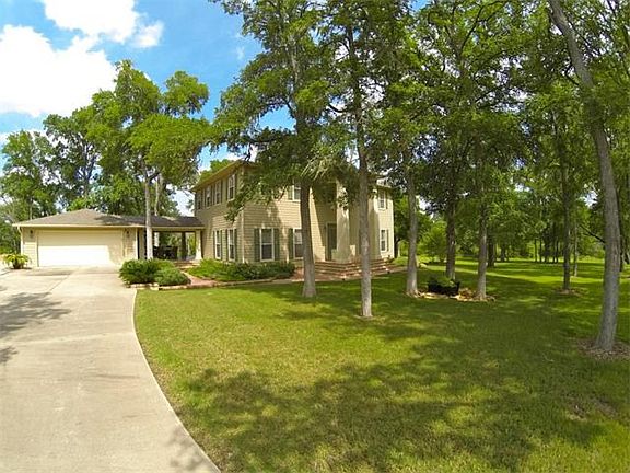 3rd image of 177 Colorado Dr